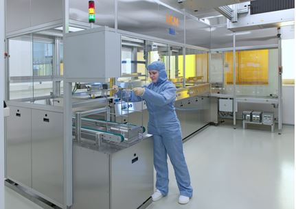 Cleaning of precision optics Cleaning of precision optics